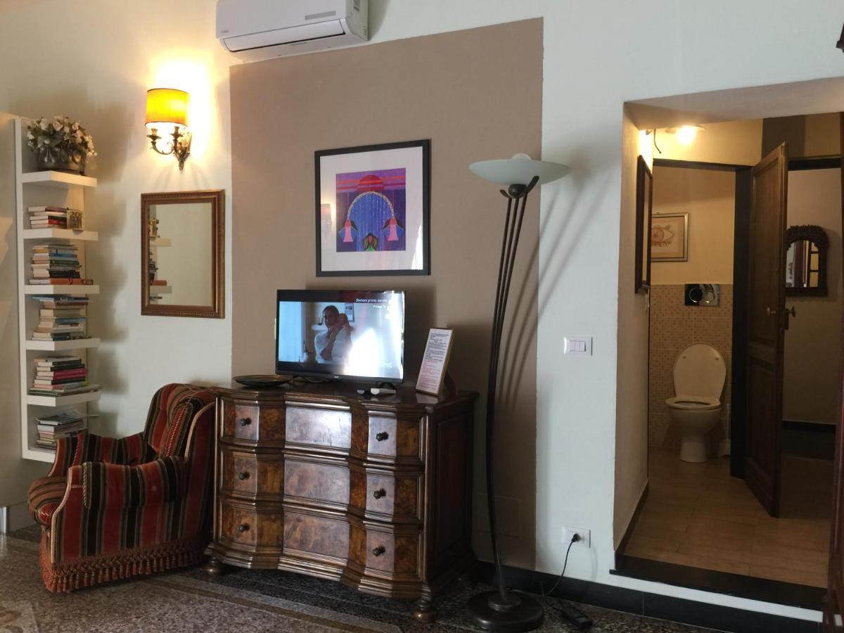 Casa Brigida Apartment Genoa Bagian luar foto